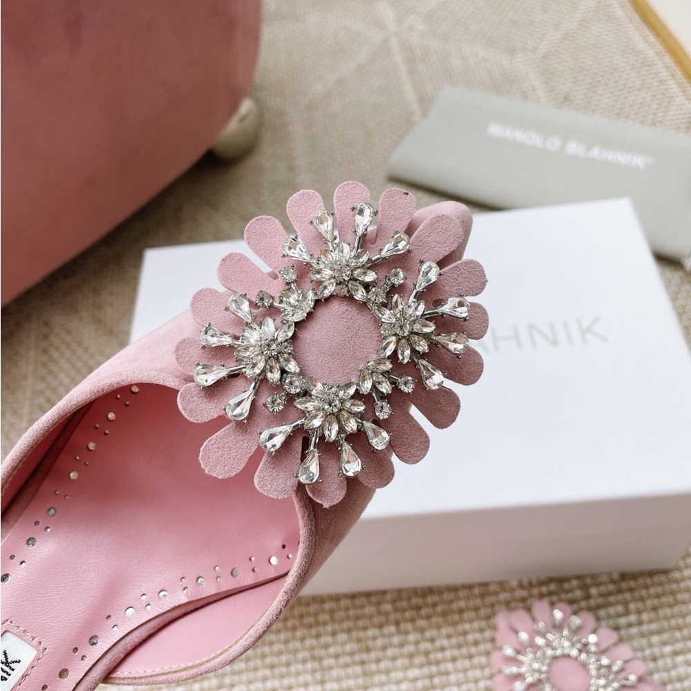 Manolo Blahnik Pink Suede Flower Crystal Buckle Mules heels - Picture 5 of 5